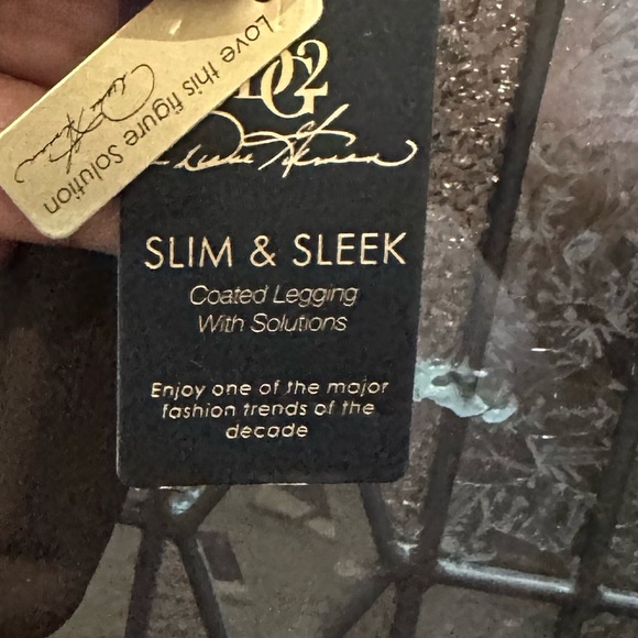 Plus Size Faux Leather High-Waist Leggings 2XT - Picture 6 of 8